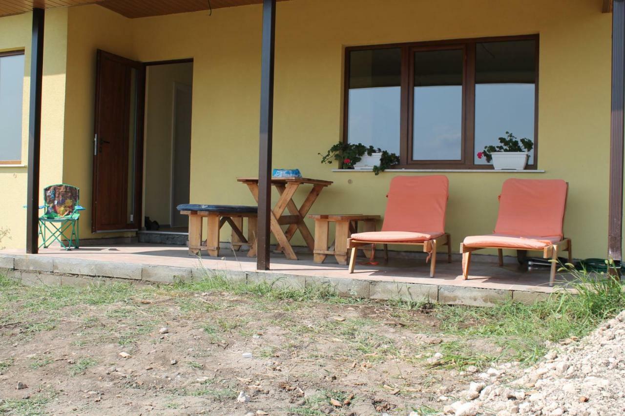 Malavi Guest House Krasen! Comfort&Clean! 外观 照片