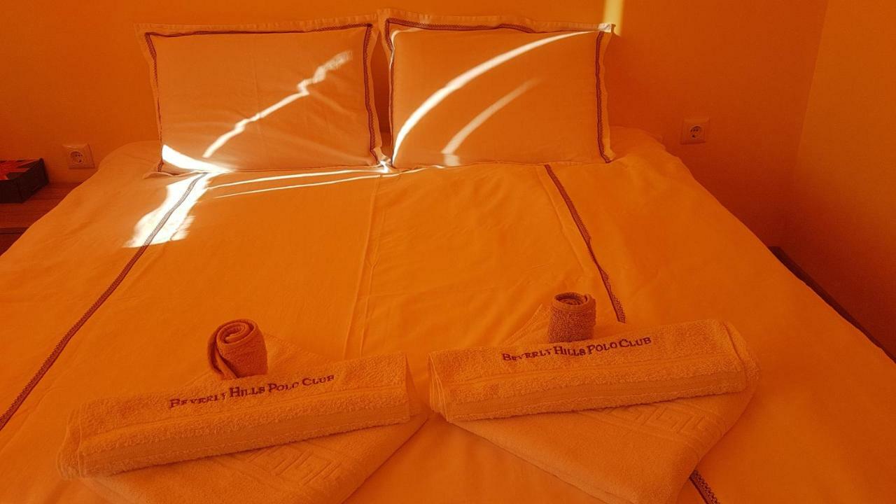 Malavi Guest House Krasen! Comfort&Clean! 外观 照片