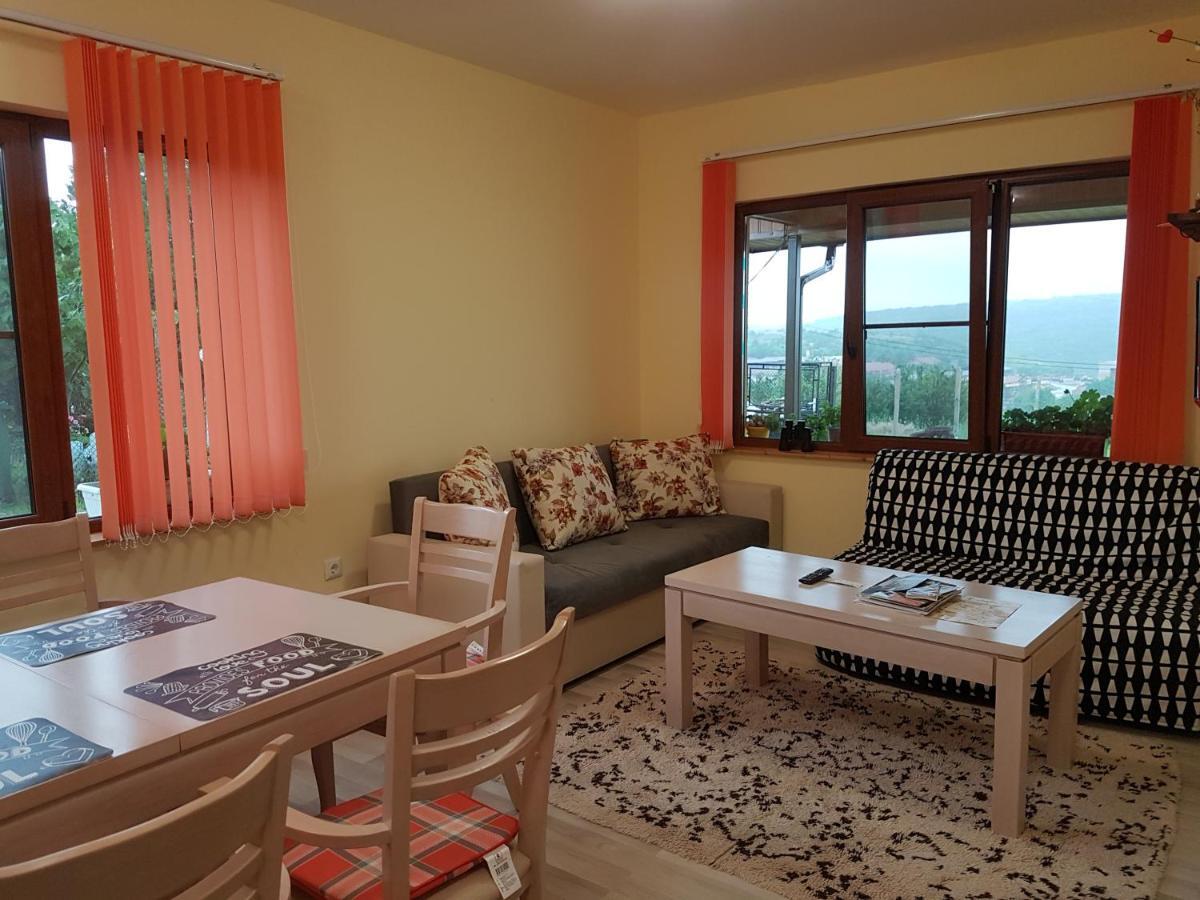 Malavi Guest House Krasen! Comfort&Clean! 外观 照片